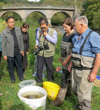 Chinesischen Delegation besucht die Nister