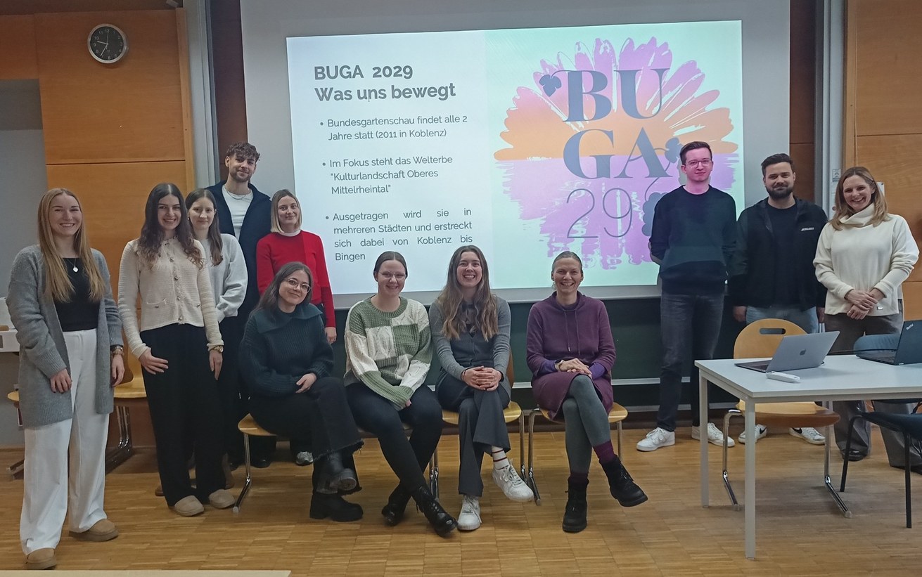 Studierende des Grundschullehramts haben unter anderem konkrete Ideen für den geplanten BUGA-Pavillon erarbeitet, der in Kooperation mit den Hochschulen Koblenz, Bingen und Geisenheim realisiert werden soll. Foto: Universität Koblenz