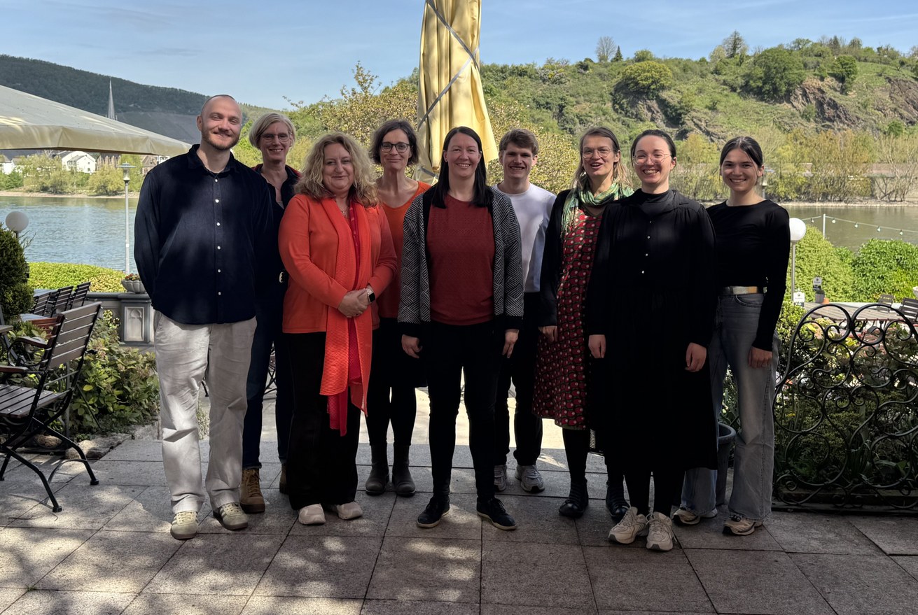 Die Teilnehmenden des Arbeitstreffens in Boppard. Foto: Universität Koblenz