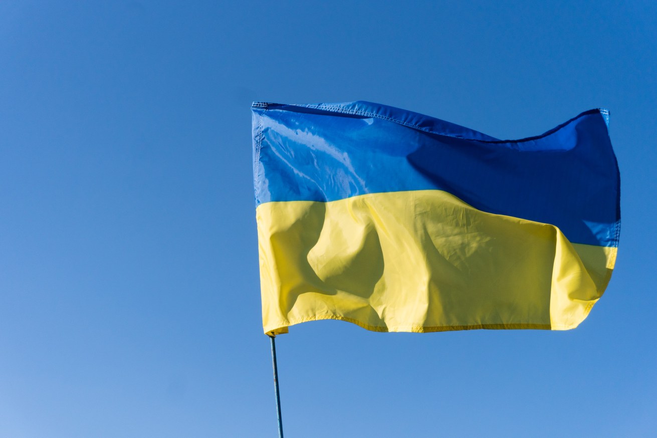 Ob aus Sicht der christlichen Friedensethik die Gewaltlosigkeit im Ukraine-Krieg beibehalten werden soll oder nicht, ist Thema einer sicher kontroversen Diskussion am Dies academicus. Bild: Colourbox